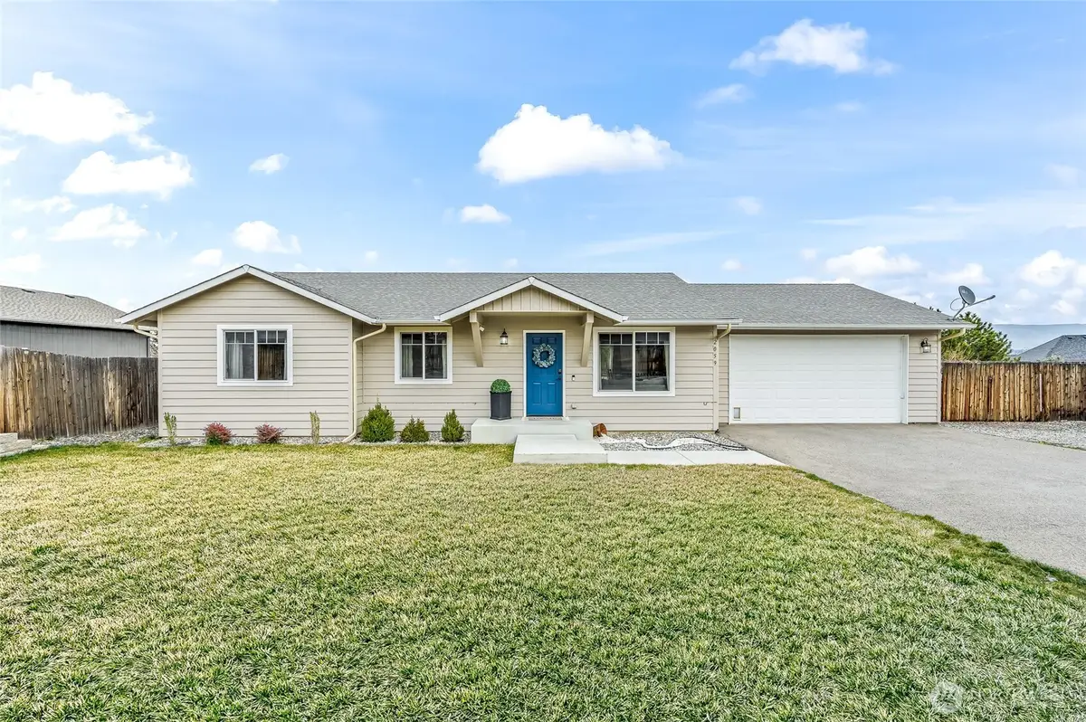 2059 Lasso Drive, Wenatchee, WA 98801 - #1