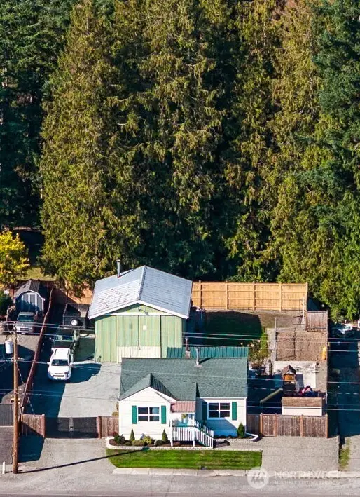 133 S Naches Street, Buckley, WA 98321 - #1