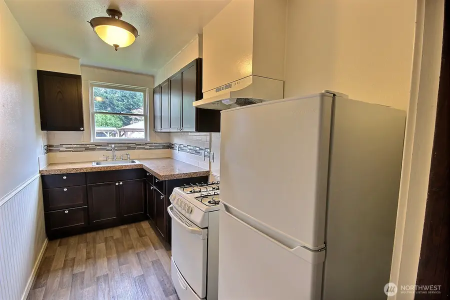 414 Sumner Avenue, Sumner, WA 98390 - #3