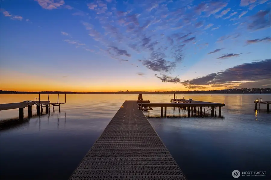 175 Lake Avenue W, Kirkland, WA 98033 - #3