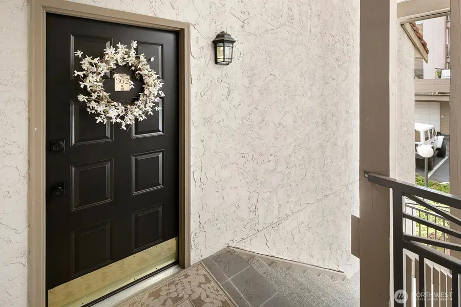 10508 NE 32nd Place #G302, Bellevue, WA 98004 - #2