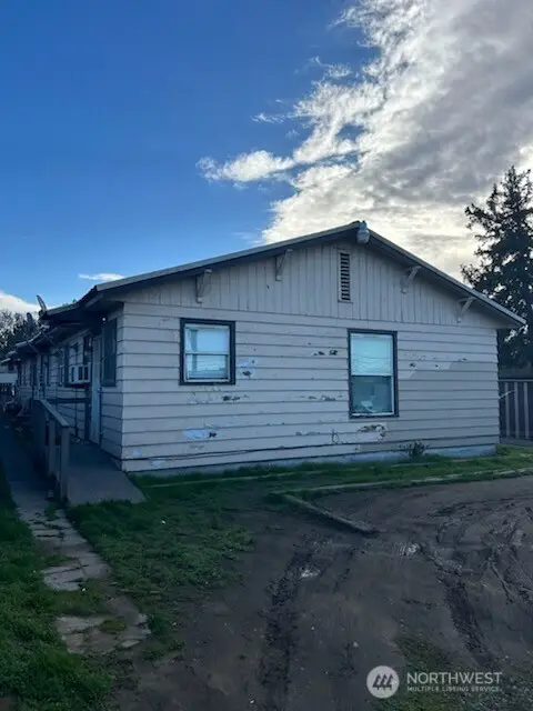 705 N 1st Street, Yakima, WA 98901 - #2