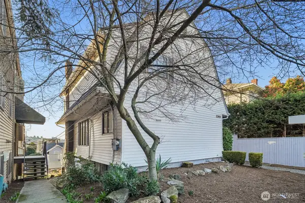 2349 Boylston Avenue E, Seattle, WA 98102