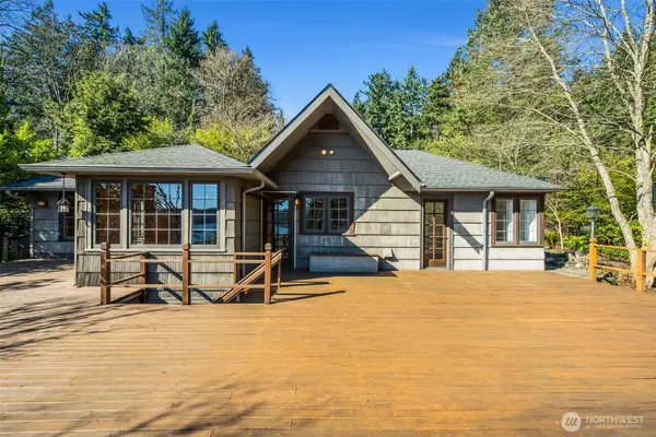 4514 Ferncroft Road, Mercer Island, WA 98040