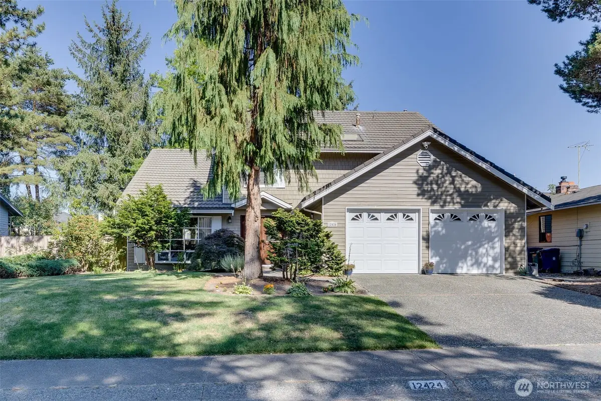 12424 106th Place Ne, Kirkland, WA 98034 - #1
