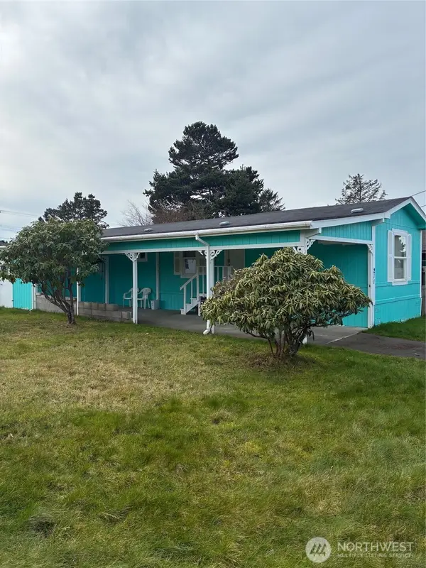 211 7th Street Ne, Long Beach, WA 98613