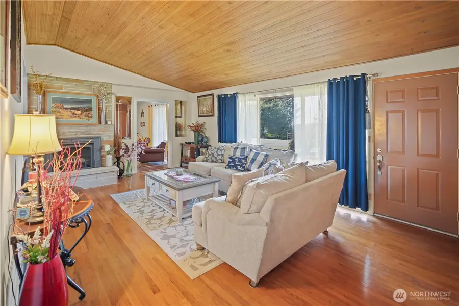 4059 NE Dunn Street, Moses Lake, WA 98837 - #3