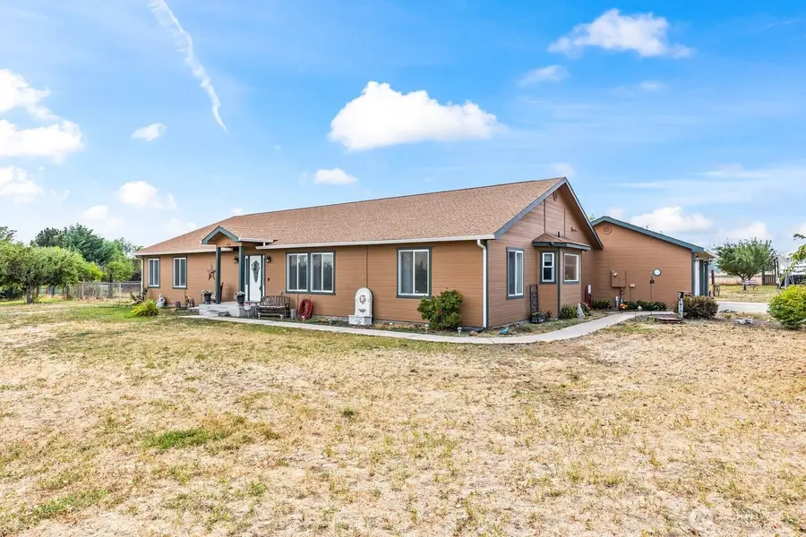 1880 Dilley Road, Tieton, WA 98947 - #2