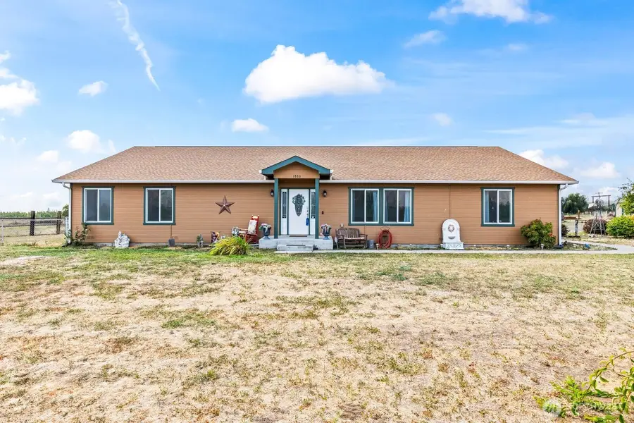 1880 Dilley Road, Tieton, WA 98947 - #3