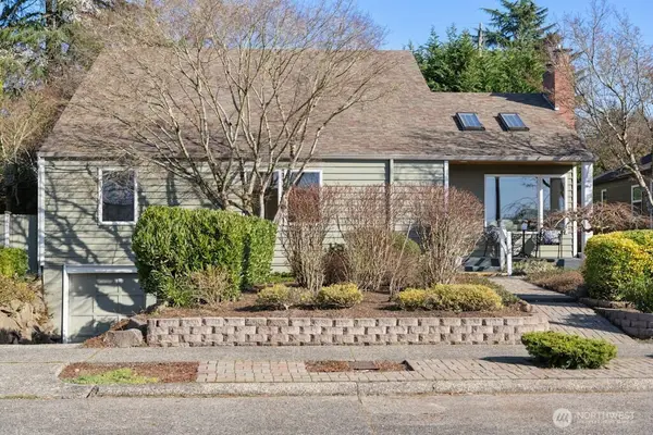 5720 59th Avenue Ne, Seattle, WA 98105