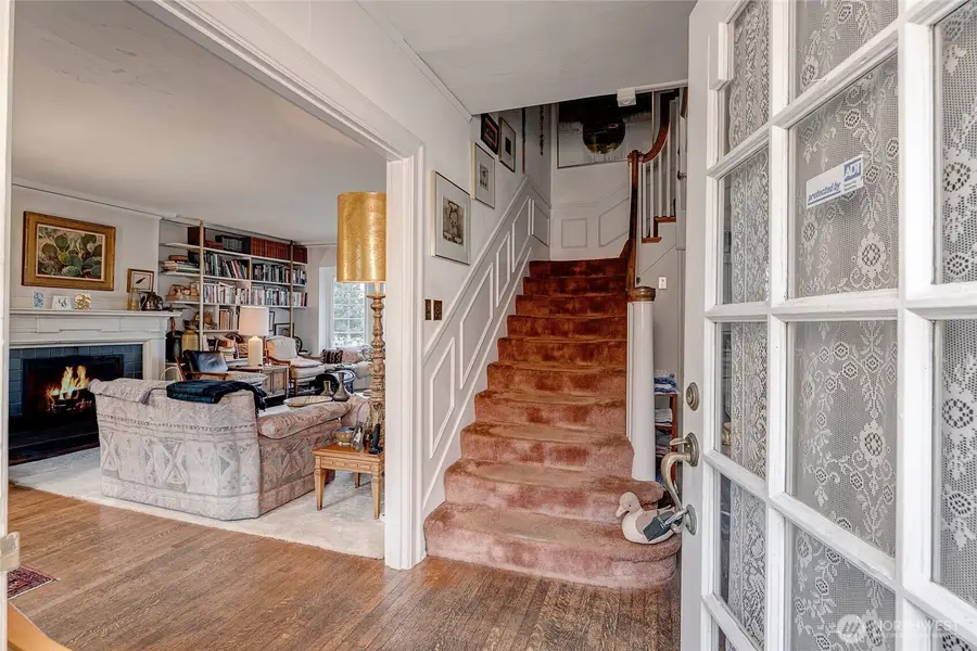 1612 22nd Avenue E, Seattle, WA 98112 - #3