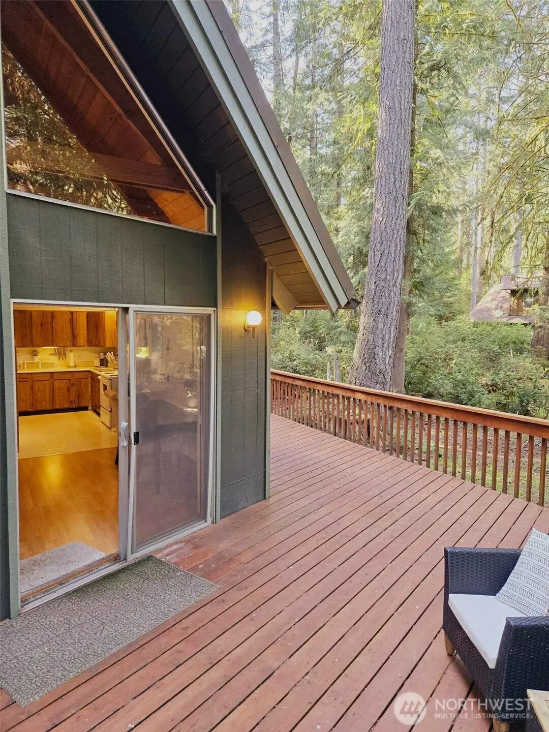 639 E Pitcairn Place, Shelton, WA 98584 - #1