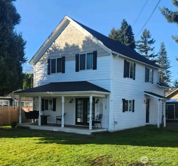 612 Hunt Avenue, Sumner, WA 98390