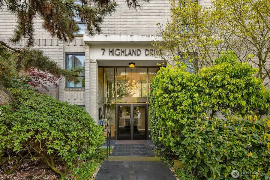 7 Highland Drive #101, Seattle, WA 98109 - #2