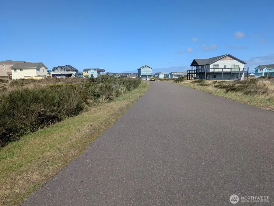 1407 Ocean Crest Avenue Sw #36, Ocean Shores, WA 98569 - #3
