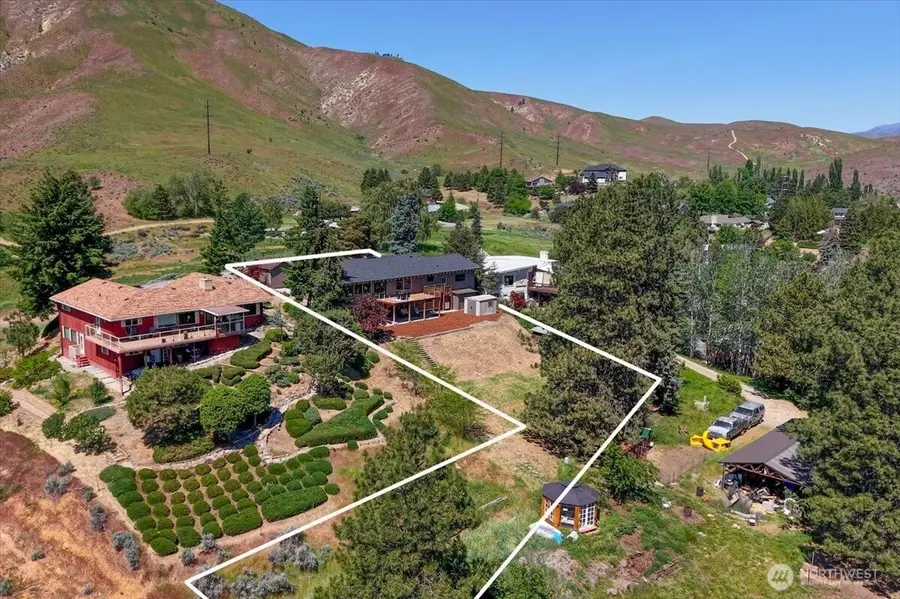 2511 Lester Road, Wenatchee, WA 98801 - #2