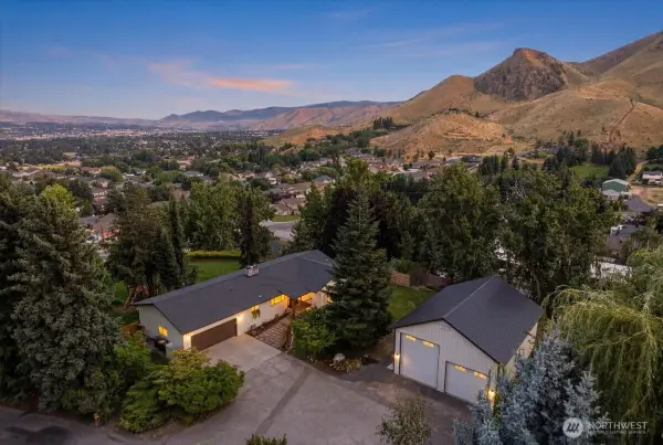 504 Day Road, Wenatchee, WA 98801