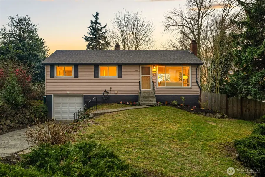 3810 S Sunny View Drive, Seattle, WA 98118 - #2