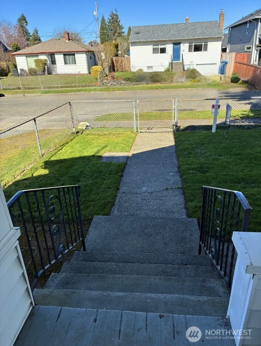 4534 S 7th Street, Tacoma, WA 98405 - #3