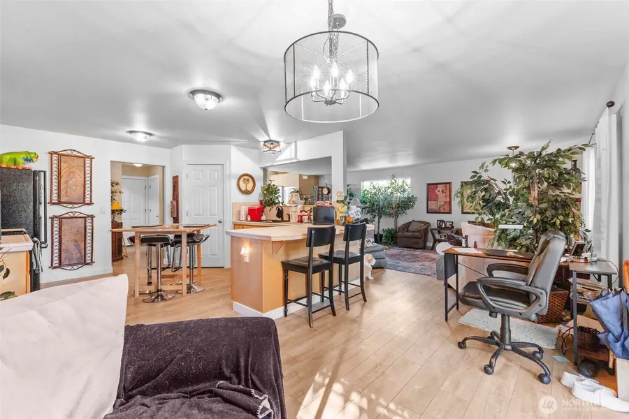 207 Williams Boulevard Ne, Orting, WA 98360 - #2