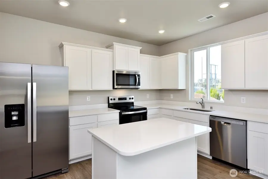 16300 Jenkins Avenue Se, Yelm, WA 98597 - #2