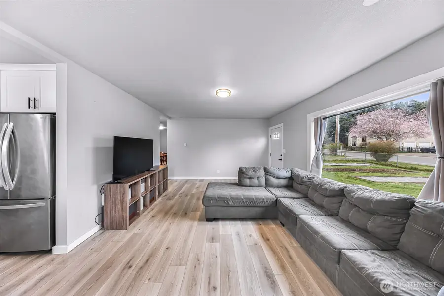 222 W Marilyn Avenue, Everett, WA 98204 - #3