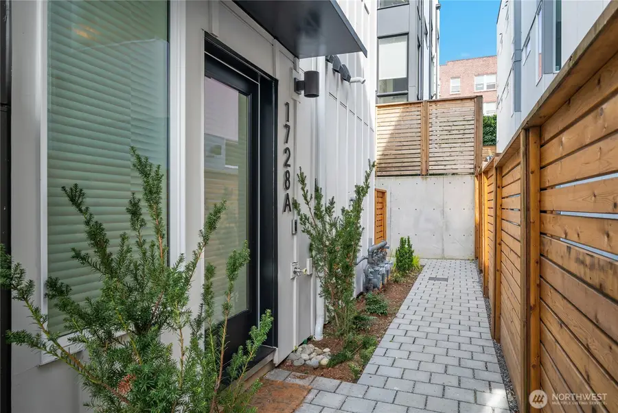 1728 11th Avenue #A, Seattle, WA 98122 - #2