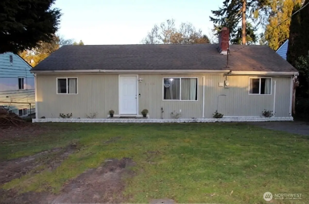 12020 79th Avenue S, Seattle, WA 98178 - #1