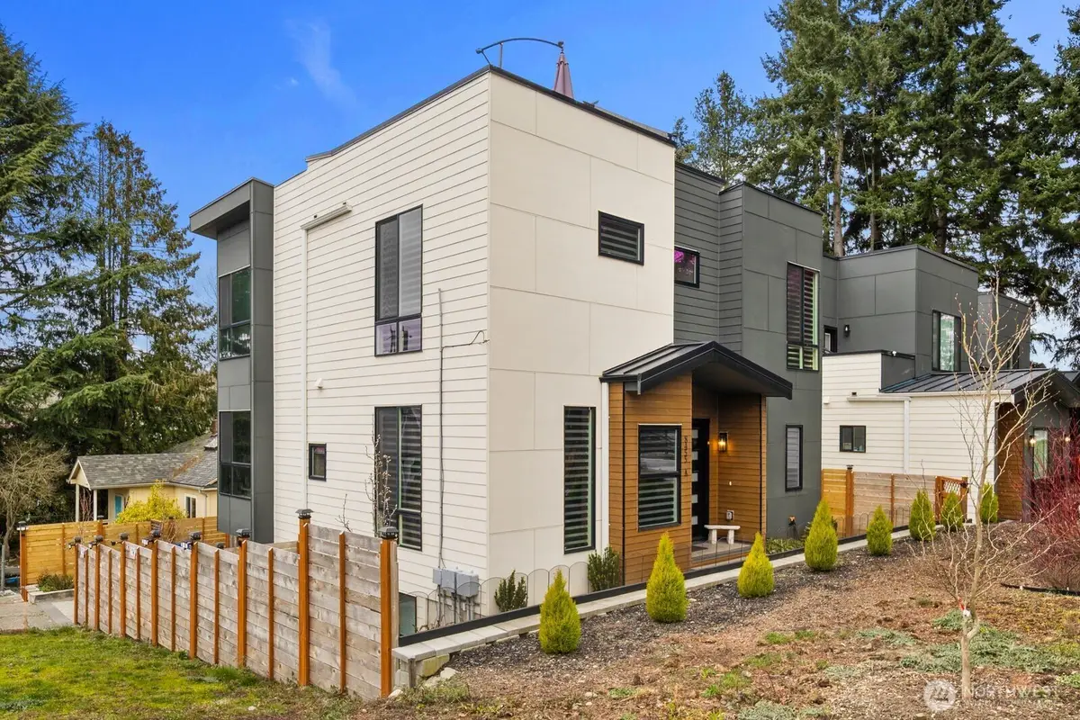 8455 24th Avenue Sw #A, Seattle, WA 98106 - #1