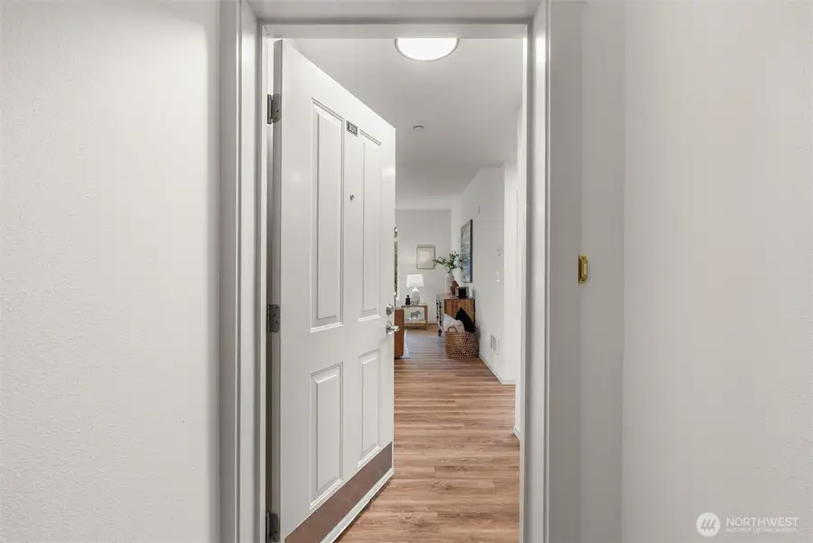 23924 NE 115th Lane #301, Redmond, WA 98053 - #3