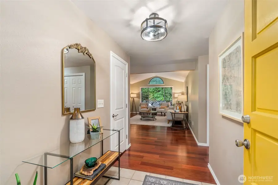 21007 Pioneer Way, Edmonds, WA 98026 - #3