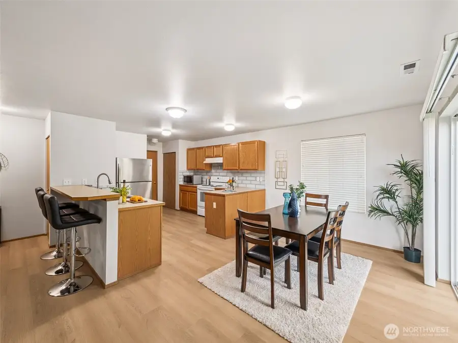 23712 SE 243rd Place, Maple Valley, WA 98038 - #3