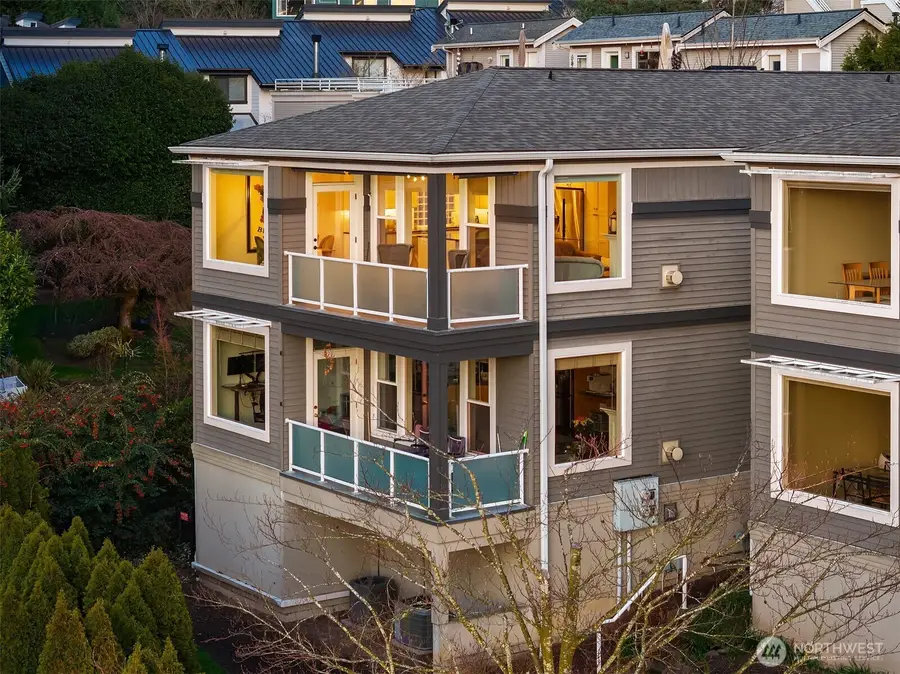 11307 NE 68th Street #11307, Kirkland, WA 98033 - #3