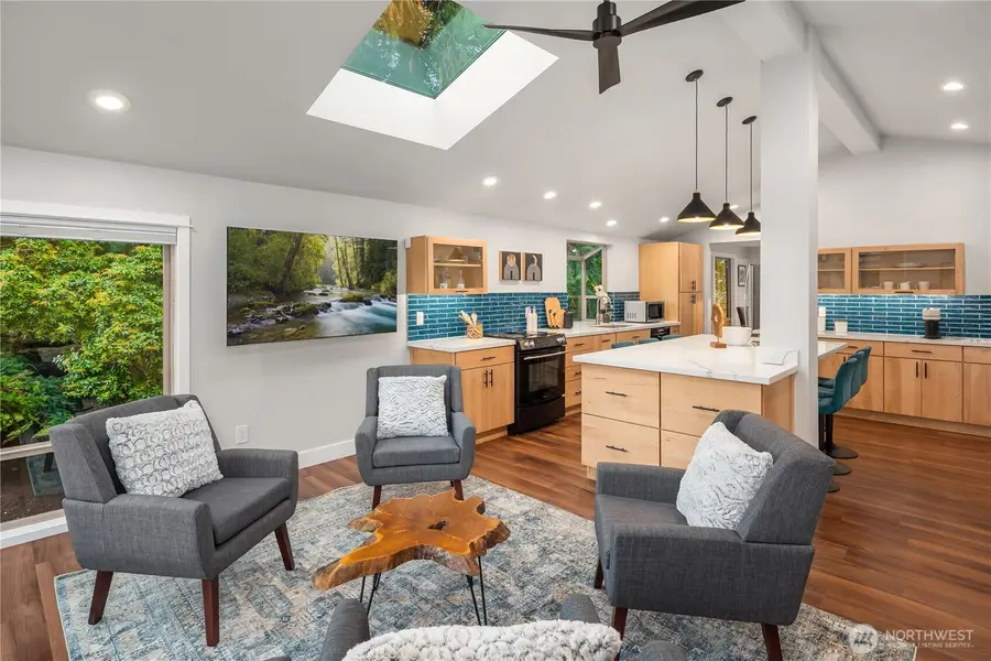 2105 135th Place Se, Bellevue, WA 98005 - #2