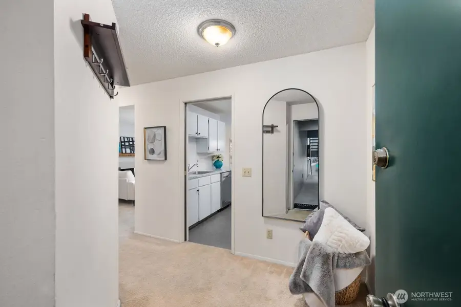 13741 15th Avenue Ne #C3, Seattle, WA 98125 - #3