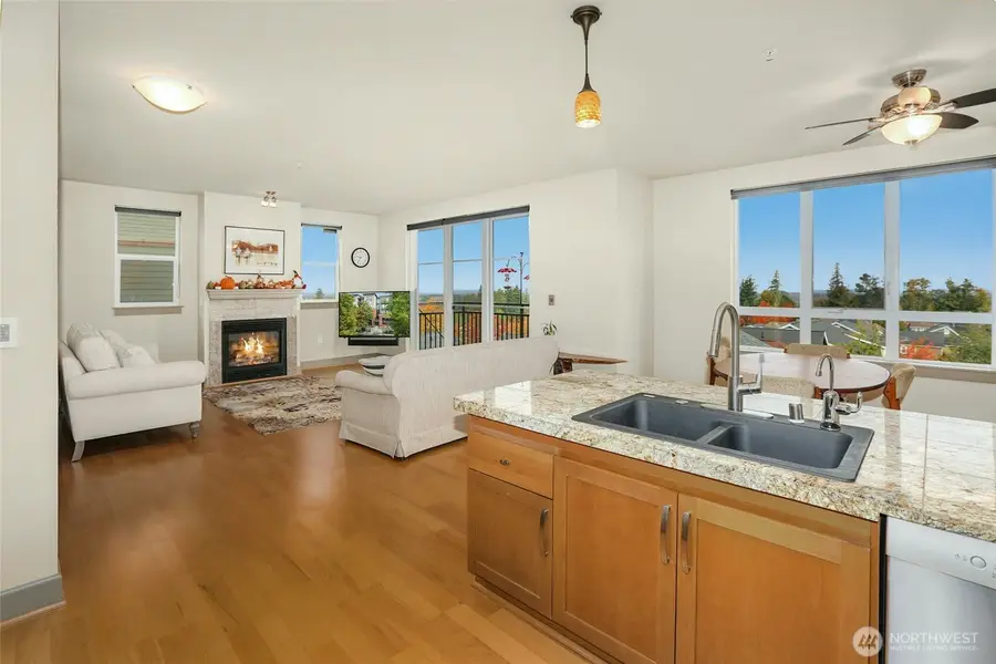 1880 25th Avenue Ne #314, Issaquah, WA 98029 - #2