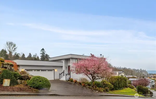 505 S Marine Hills Way, Federal Way, WA 98003
