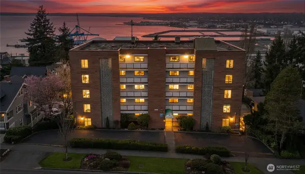 715 N Garden Street #502, Bellingham, WA 98225