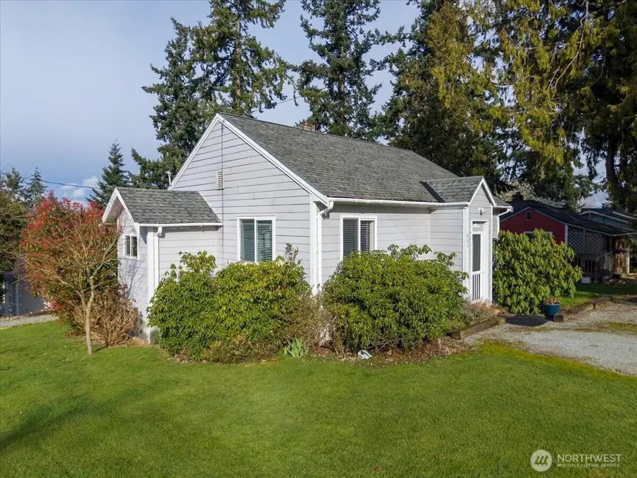 901 N 8th Street, Mount Vernon, WA 98273 - #3