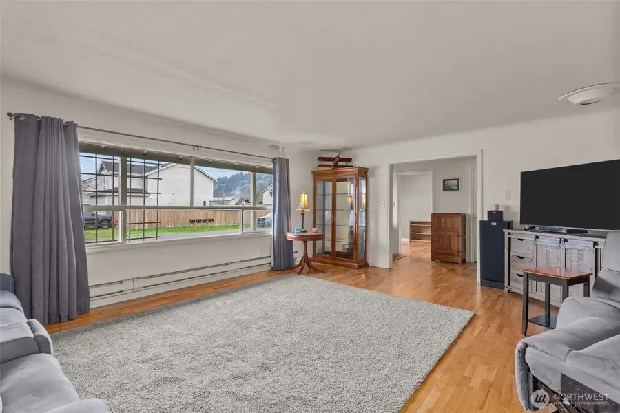 209 8th Avenue N, Algona, WA 98001 - #3