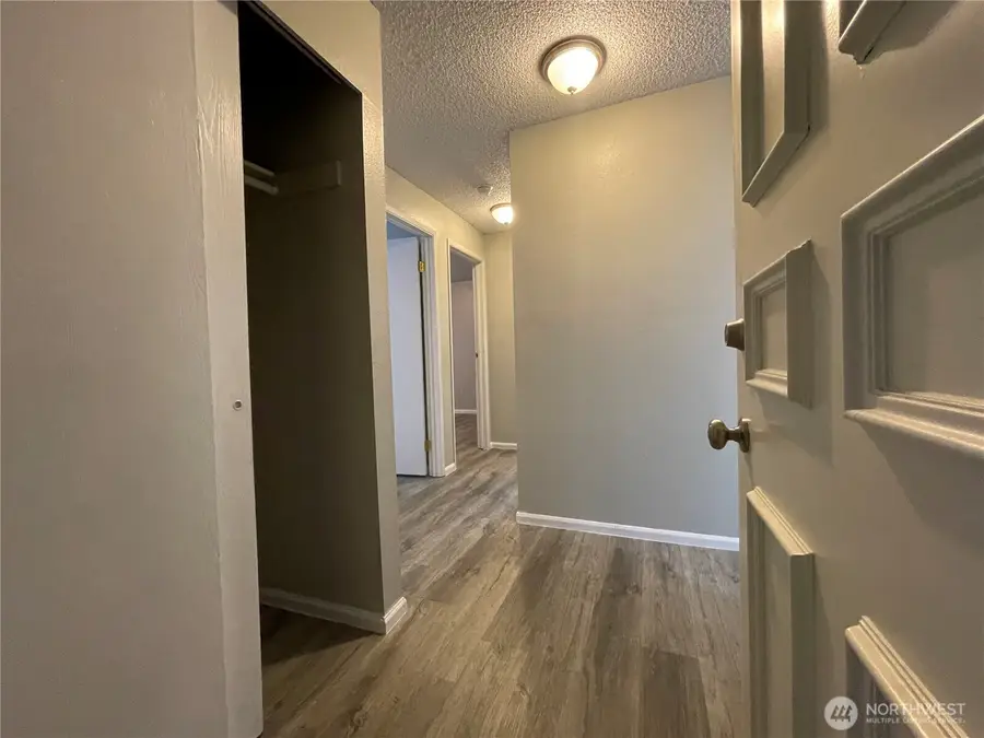 2929 SE Mile Hill Drive #A3, Port Orchard, WA 98366 - #3