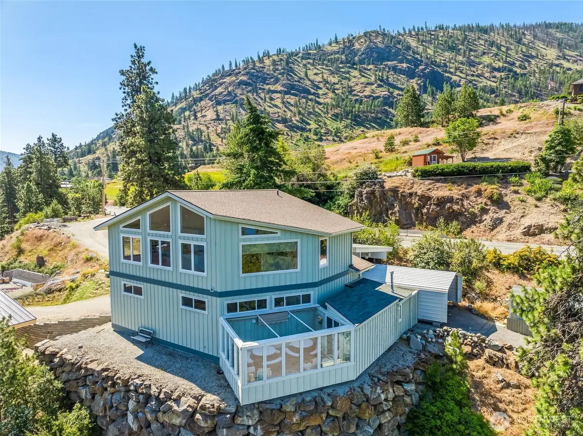 20000 S Lakeshore Road, Chelan, WA 98816 - #1