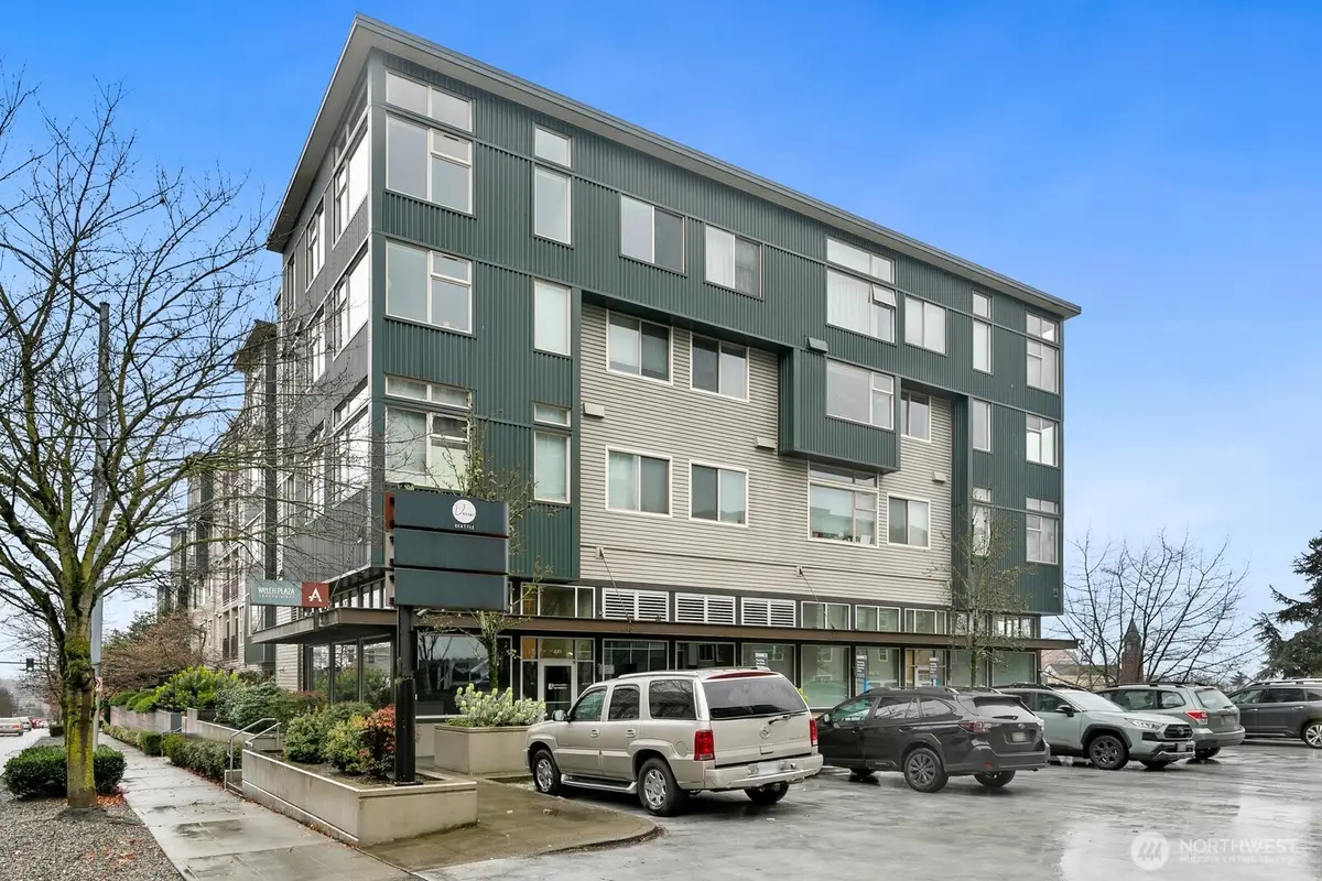 425 23rd Avenue S #A401, Seattle, WA 98144 - #1
