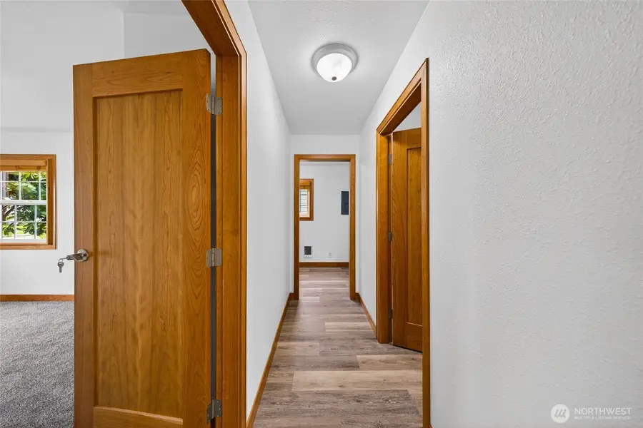 337 E Rio Vista Avenue, Burlington, WA 98233 - #3