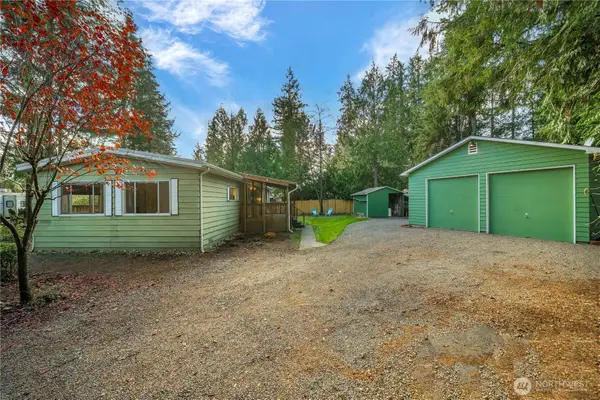 22155 SE 274th Place, Maple Valley, WA 98038