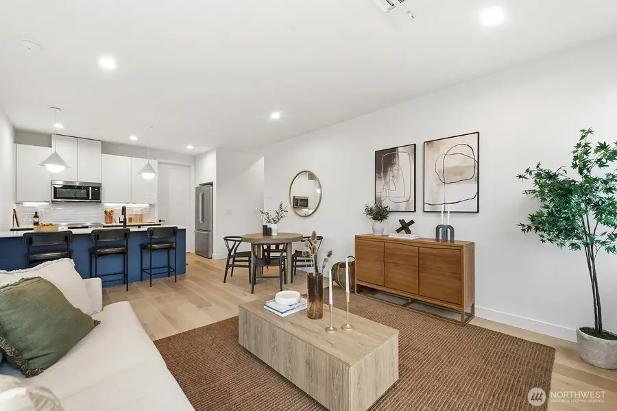 3808 42nd Avenue Sw, Seattle, WA 98116 - #3