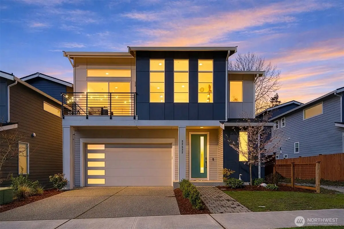 22532 70th Place W, Mountlake Terrace, WA 98043 - #1