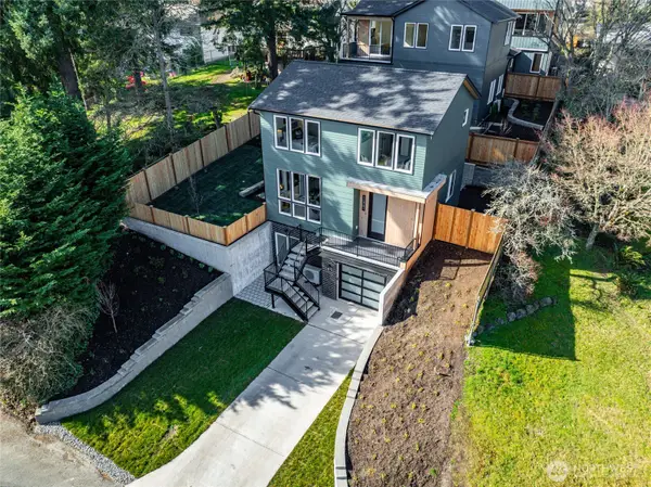 11741 23rd Place Ne, Seattle, WA 98125