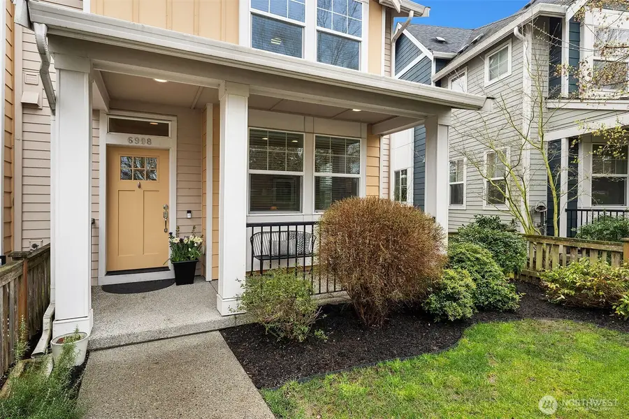 6908 31st Avenue Sw, Seattle, WA 98126 - #2