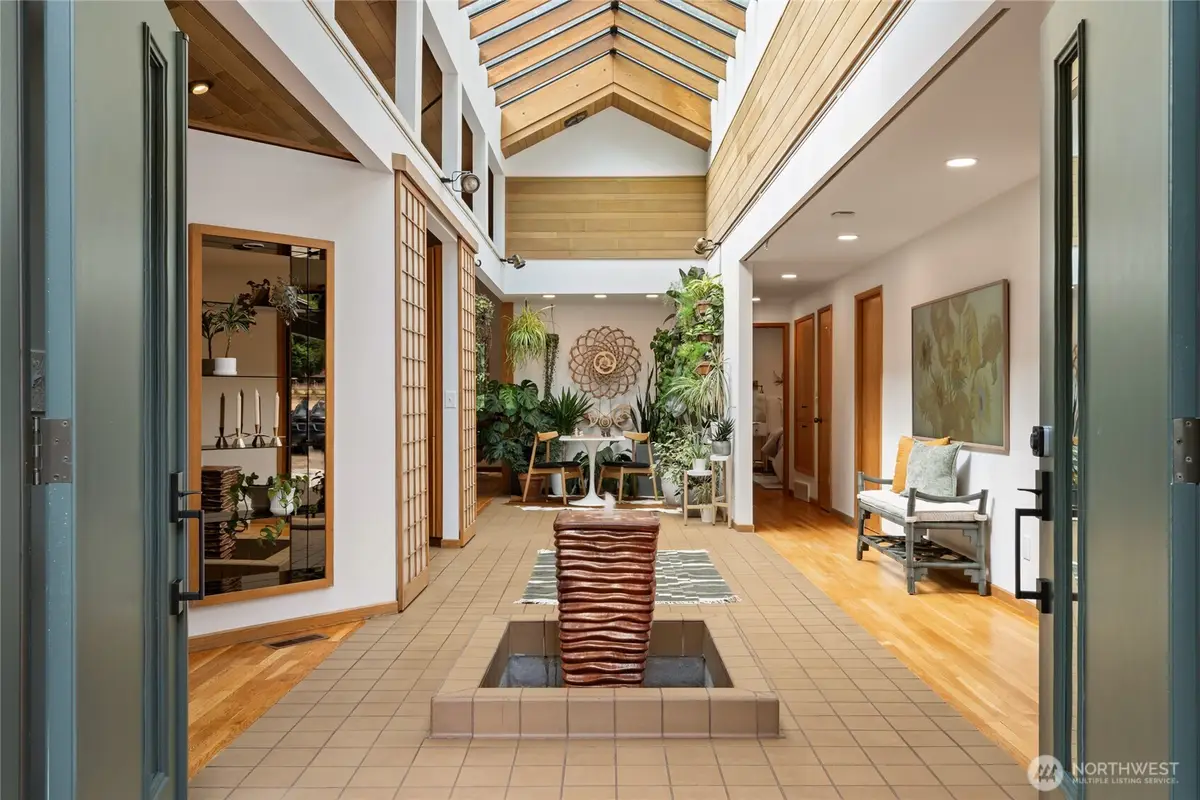 4851 88th Place Se, Mercer Island, WA 98040 - #1